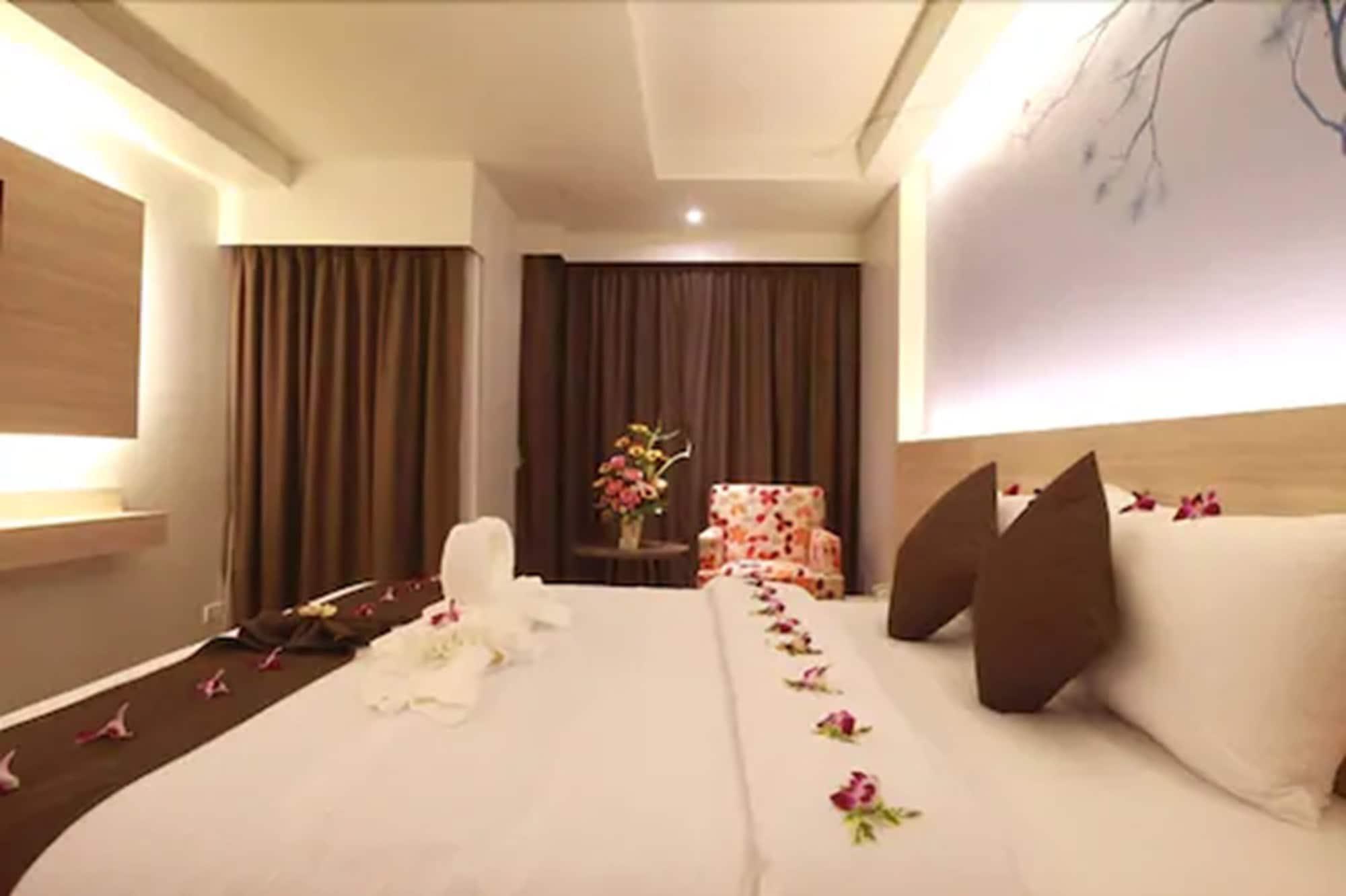 Levana Pattaya Hotel - Sha Extra Plus Екстериор снимка